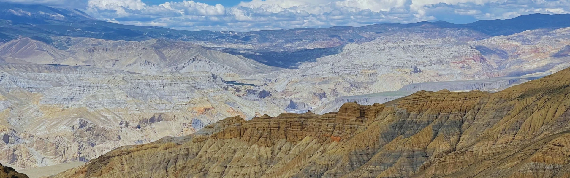 upper mustang nepal trek photo