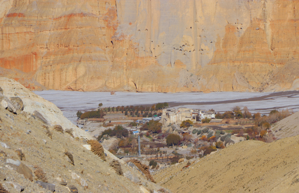 How to reach Upper Mustang from Kathmandu