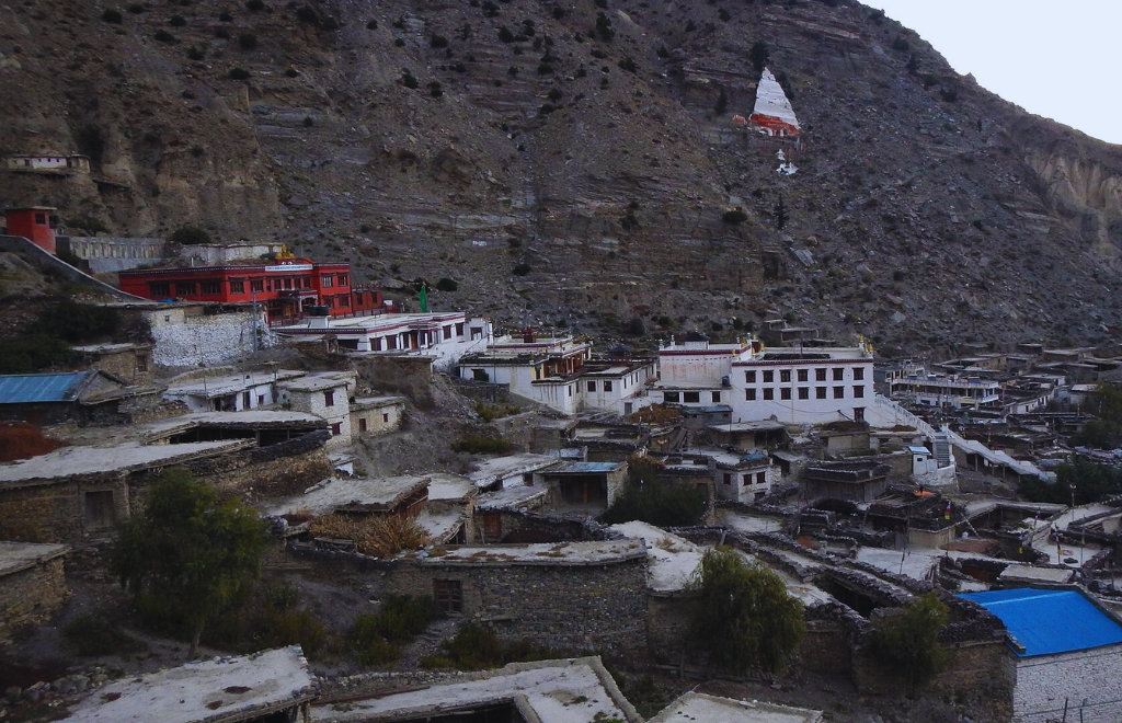 Upper Mustang vs Lower Mustang