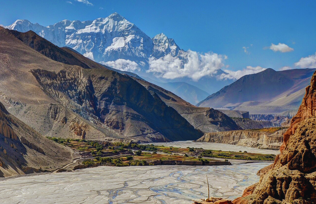 Upper Mustang vs Lower Mustang