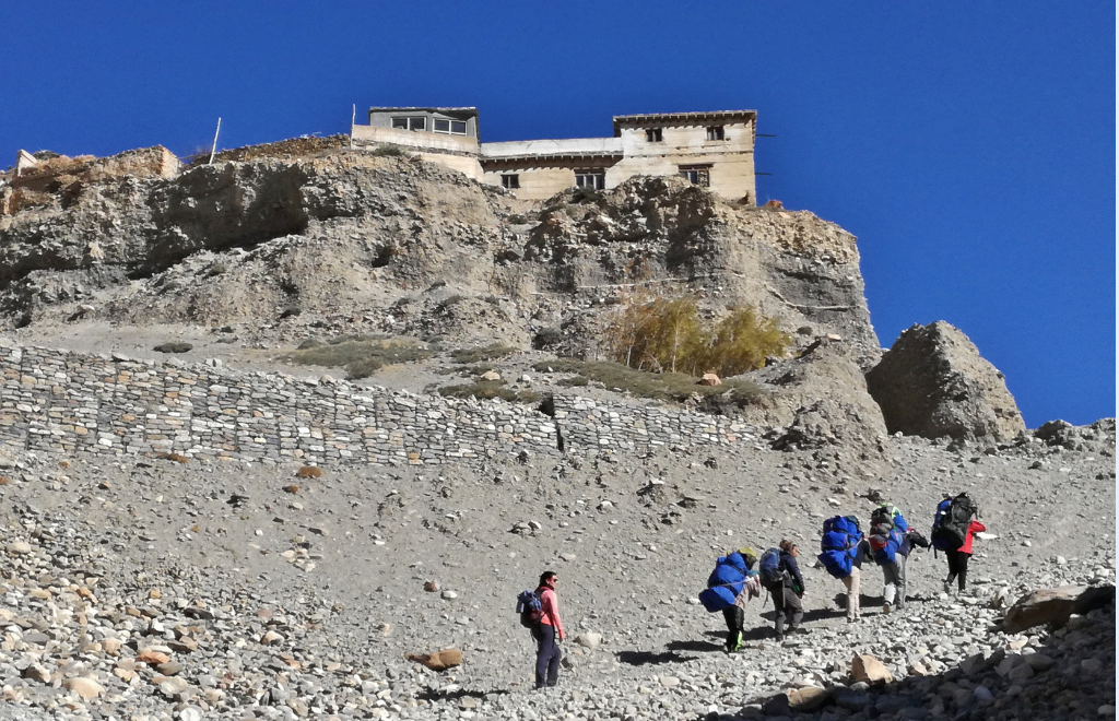 upper mustang tiji festival trek