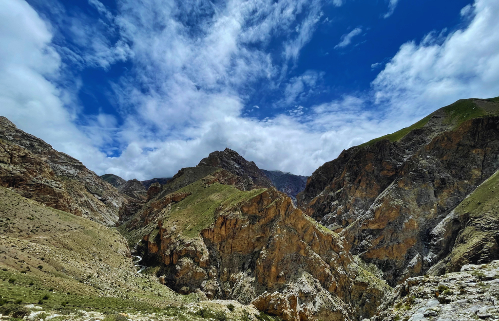 upper mustang landscape