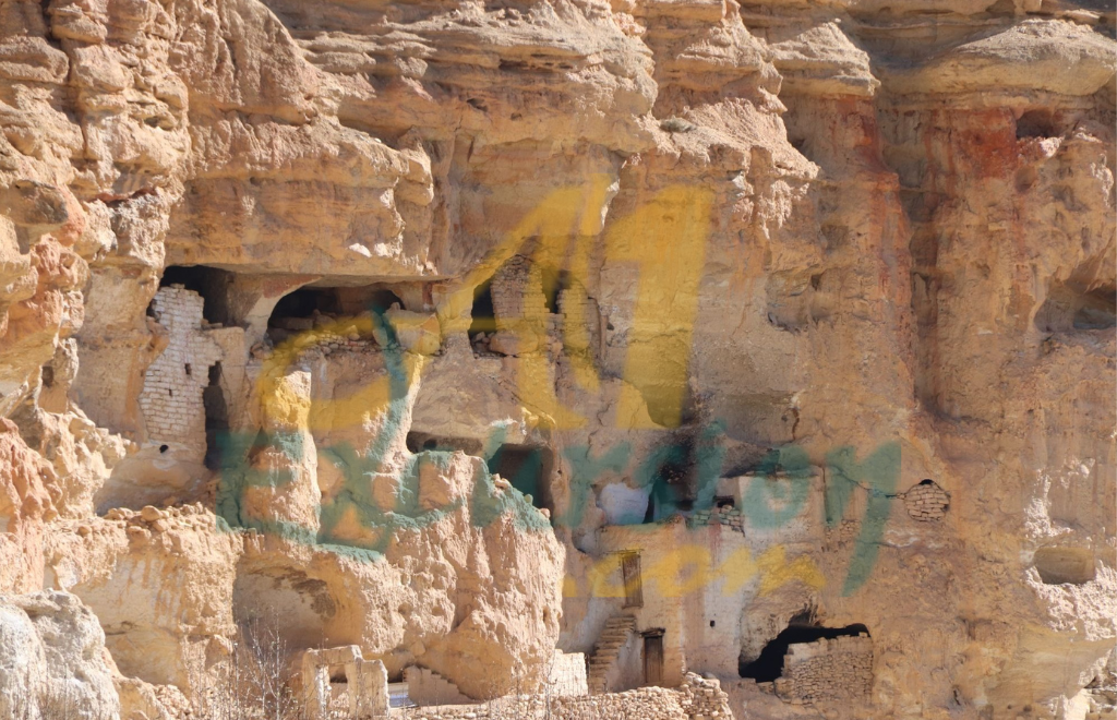 upper mustang nepal trek photo