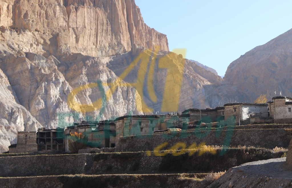 upper mustang nepal trek photo