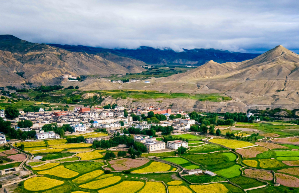 upper mustang nepal trek photo